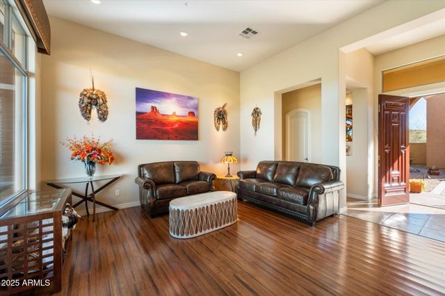 10432 E WINTER SUN Drive, Scottsdale, AZ 85262