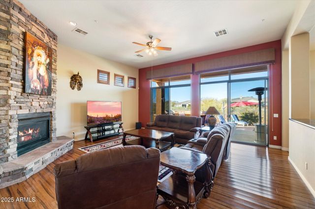 10432 E WINTER SUN Drive, Scottsdale, AZ 85262