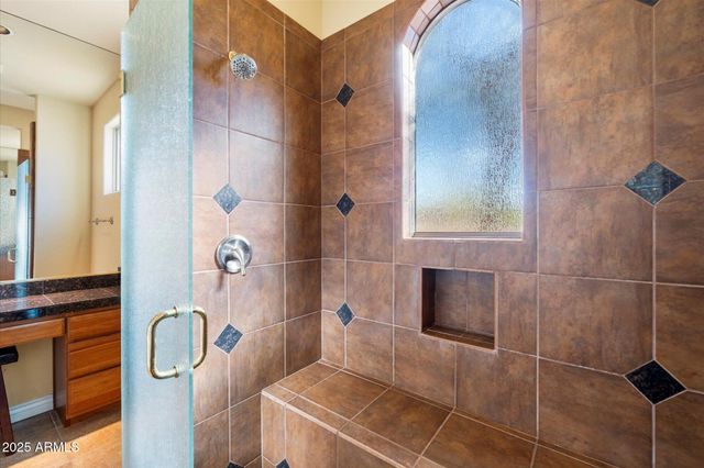 10432 E WINTER SUN Drive, Scottsdale, AZ 85262