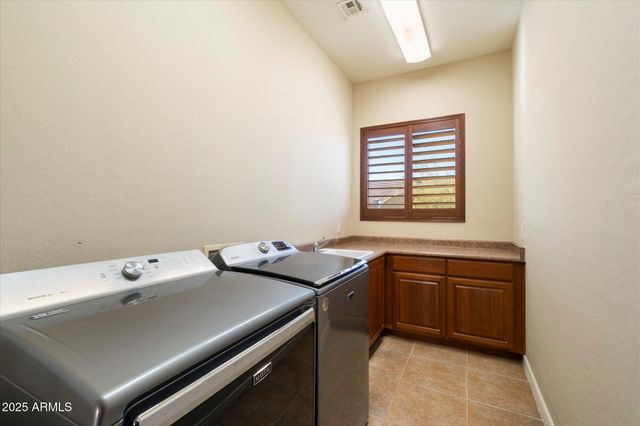 10432 E WINTER SUN Drive, Scottsdale, AZ 85262