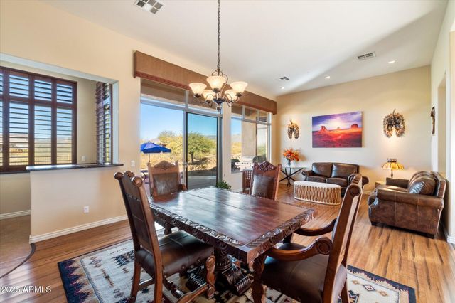10432 E WINTER SUN Drive, Scottsdale, AZ 85262