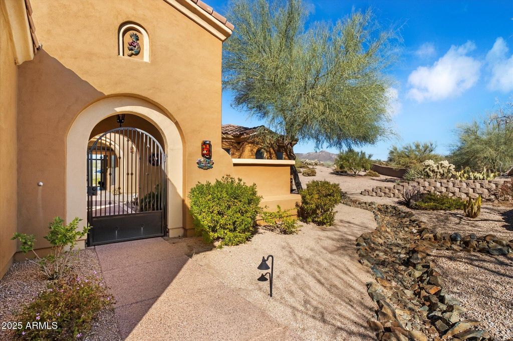 10432 E WINTER SUN Drive, Scottsdale, AZ 85262 — photo 5