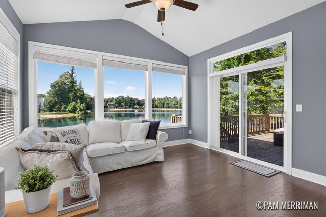 16907 Arbor Way Drive, Crockery Twp, MI 49448
