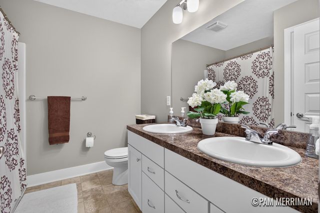 16907 Arbor Way Drive, Crockery Twp, MI 49448