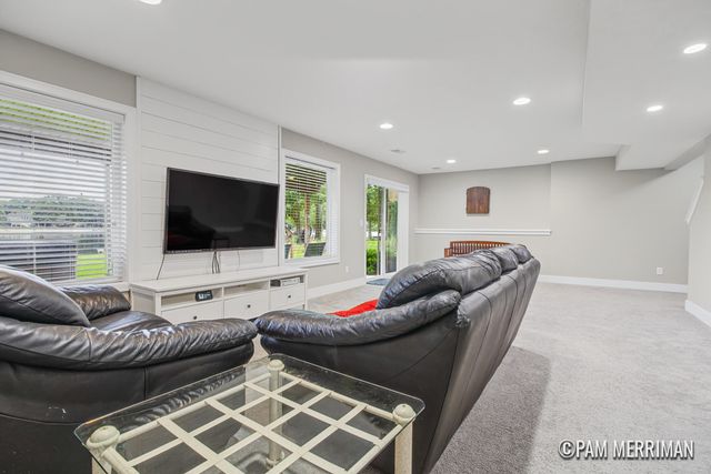 16907 Arbor Way Drive, Crockery Twp, MI 49448