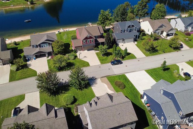 16907 Arbor Way Drive, Crockery Twp, MI 49448