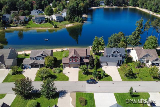 16907 Arbor Way Drive, Crockery Twp, MI 49448