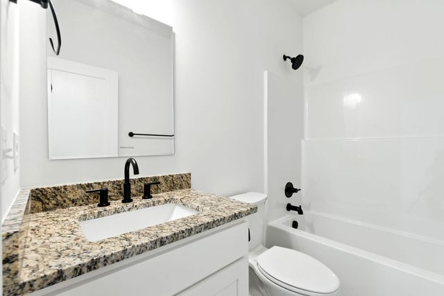 1813 Eden Cove, Lexington, KY 40505