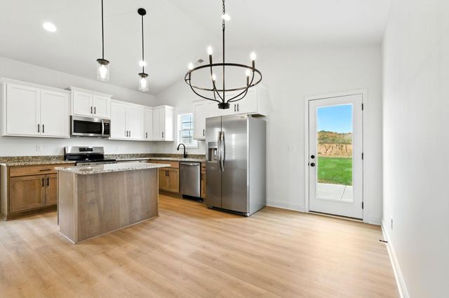 1813 Eden Cove, Lexington, KY 40505