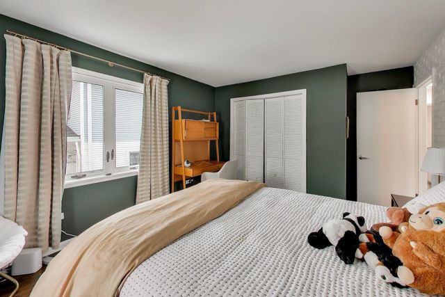 400 S Crescent Avenue, Park Ridge, IL 60068