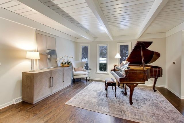 400 S Crescent Avenue, Park Ridge, IL 60068