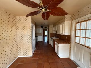 7926 Broadway Apt 102, San Antonio, TX 78209