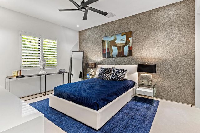 1106 N Swinton Avenue, Delray Beach, FL 33444