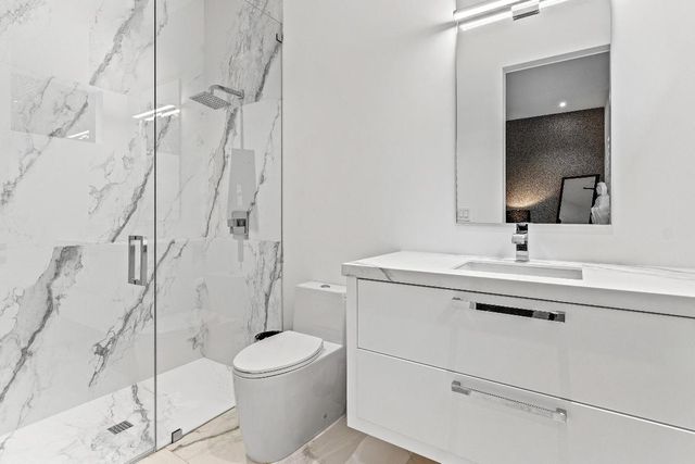 1106 N Swinton Avenue, Delray Beach, FL 33444