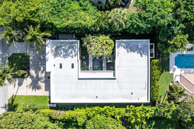 1106 N Swinton Avenue, Delray Beach, FL 33444