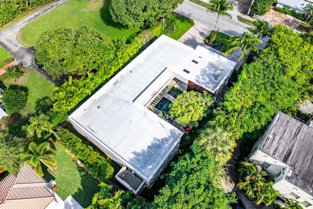 1106 N Swinton Avenue, Delray Beach, FL 33444