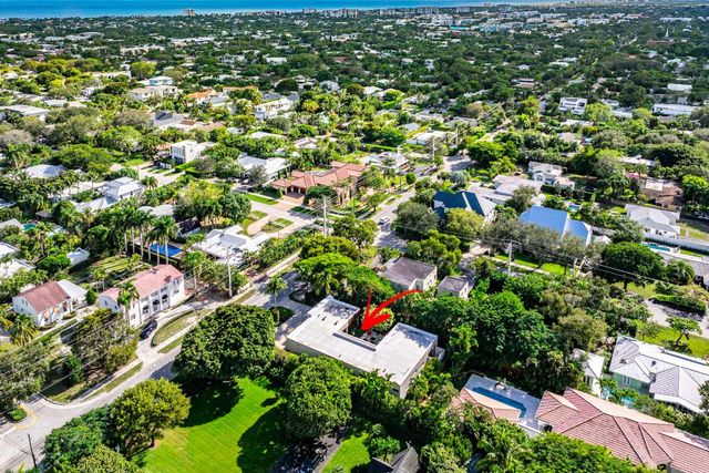 1106 N Swinton Avenue, Delray Beach, FL 33444