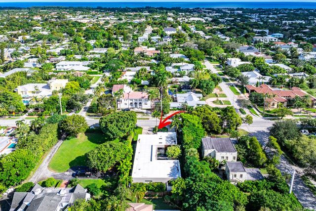 1106 N Swinton Avenue, Delray Beach, FL 33444