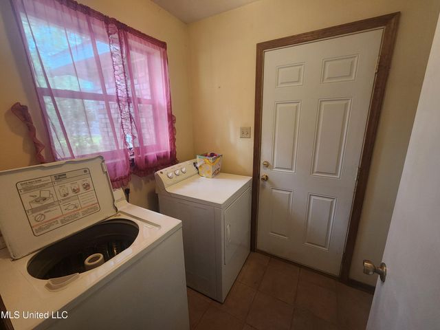 13349 Lorraine Road, Biloxi, MS 39532