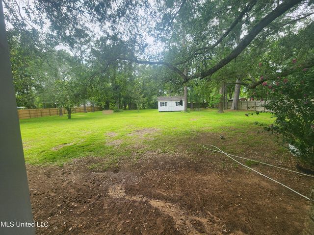 13349 Lorraine Road, Biloxi, MS 39532