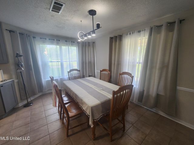 13349 Lorraine Road, Biloxi, MS 39532