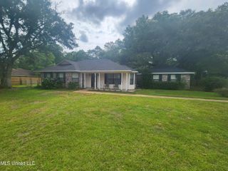 13349 Lorraine Road, Biloxi, MS 39532