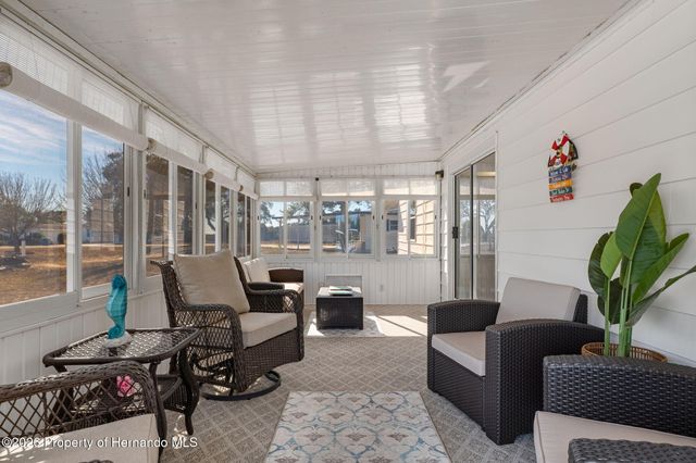 9256 Salisbury Drive, Brooksville, FL 34613