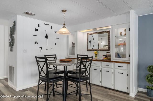 9256 Salisbury Drive, Brooksville, FL 34613