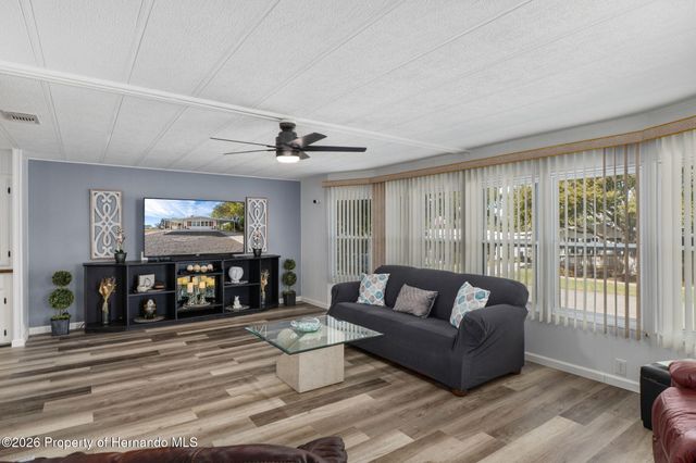 9256 Salisbury Drive, Brooksville, FL 34613