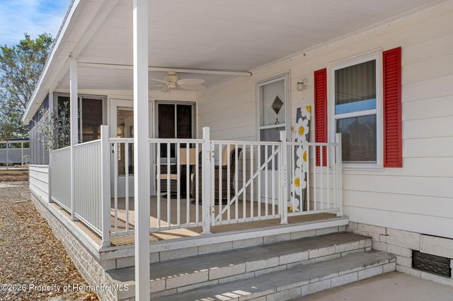 9256 Salisbury Drive, Brooksville, FL 34613