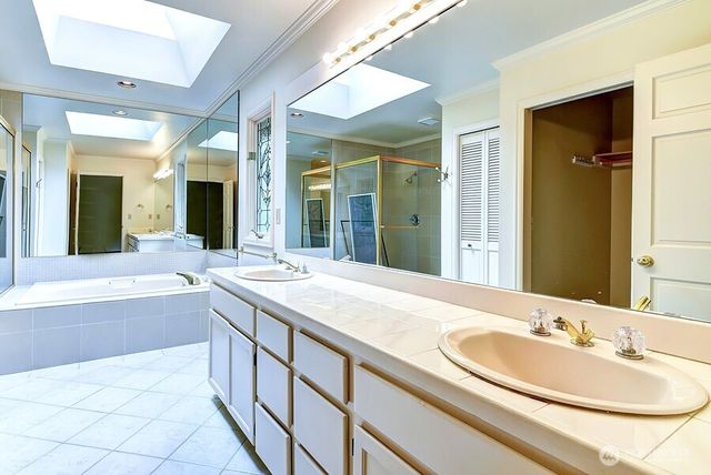 7795 80th Place SE, Mercer Island, WA 98040