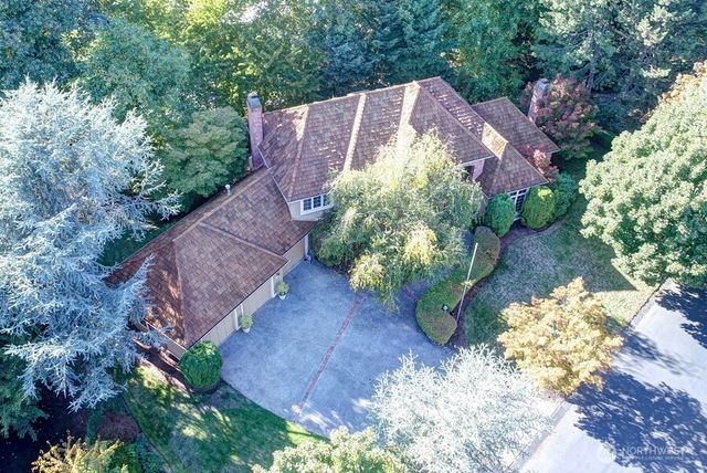 7795 80th Place SE, Mercer Island, WA 98040