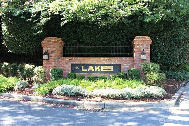 7795 80th Place SE, Mercer Island, WA 98040