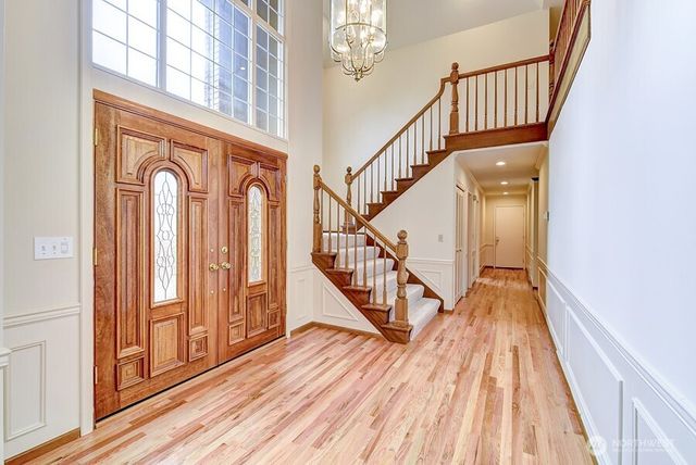 7795 80th Place SE, Mercer Island, WA 98040