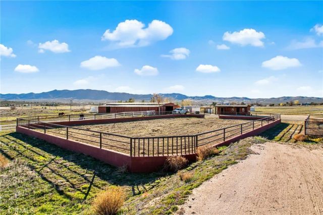 42815 El Campo road, Anza, CA 92539