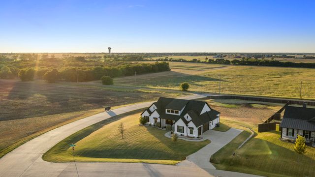 870 Dove Meadow Trail, Waxahachie, TX 75167