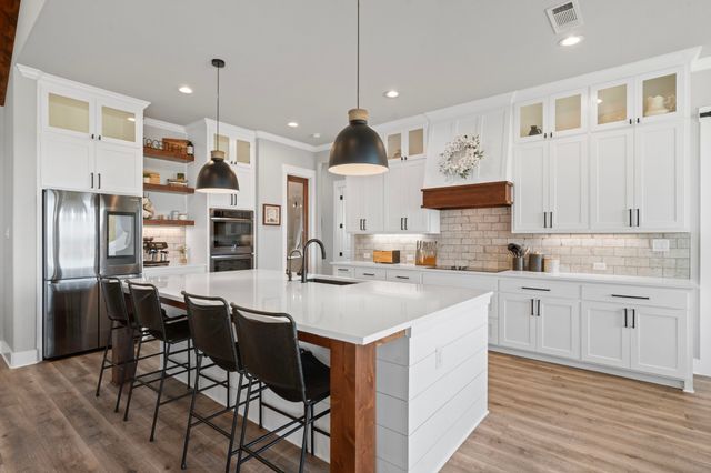 870 Dove Meadow Trail, Waxahachie, TX 75167