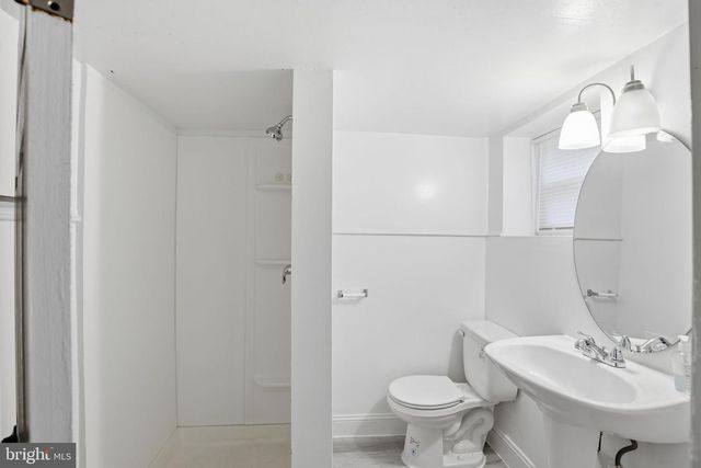 3330 RAVENWOOD AVE, Baltimore, MD 21213