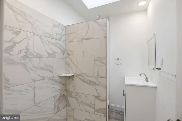 3330 RAVENWOOD AVE, Baltimore, MD 21213
