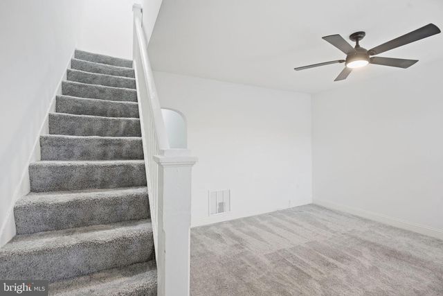 3330 RAVENWOOD AVE, Baltimore, MD 21213