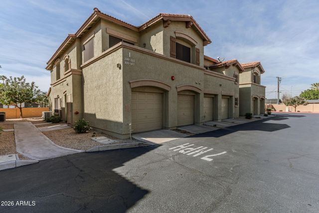 805 S SYCAMORE -- 202, Mesa, AZ 85202