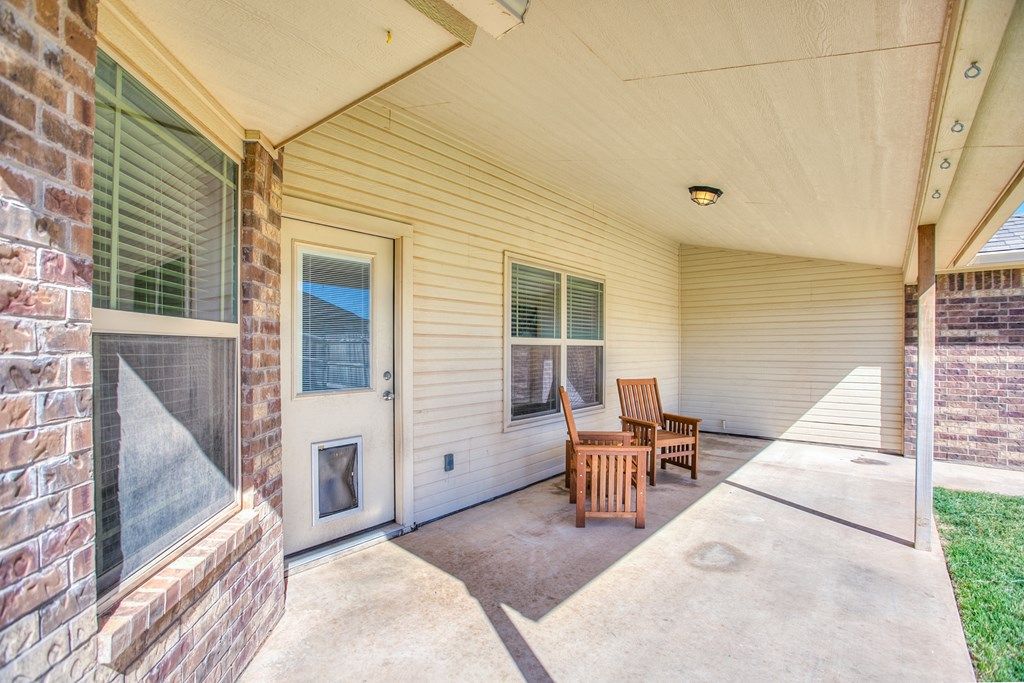 Image 19 of property listing at 5014 Red Oak Lane, San Angelo, TX 76904