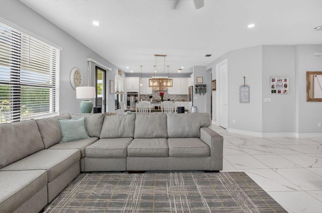 8787 Grand Prix Lane, Boynton Beach, FL 33472