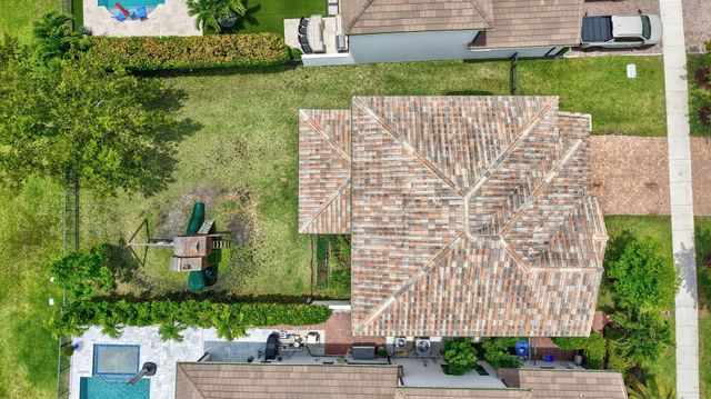 8787 Grand Prix Lane, Boynton Beach, FL 33472