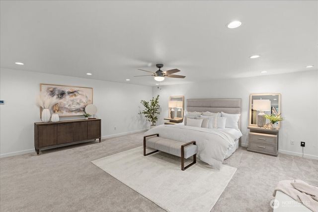 14702 255 Avenue SE, Issaquah, WA 98027