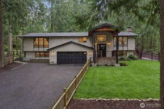 14702 255 Avenue SE, Issaquah, WA 98027