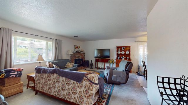 2329 Northridge Dr, Modesto, CA 95350