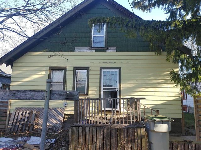 1969 W Melvina STREET, Milwaukee, WI 53206