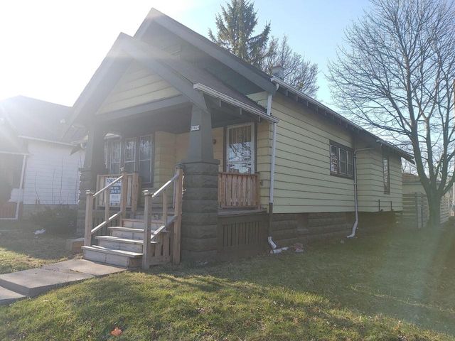 1969 W Melvina STREET, Milwaukee, WI 53206