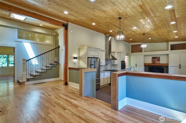 1620 N 183rd Street, Shoreline, WA 98133